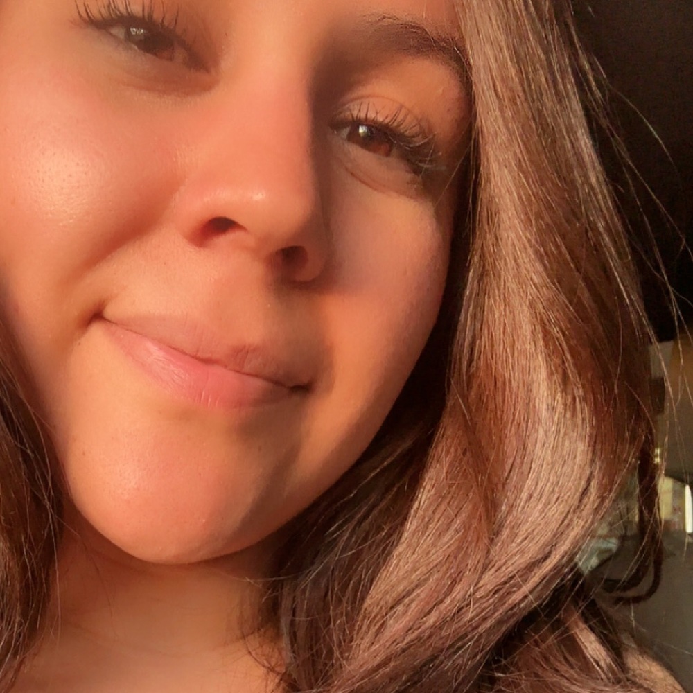 Meet your Posher, Shania